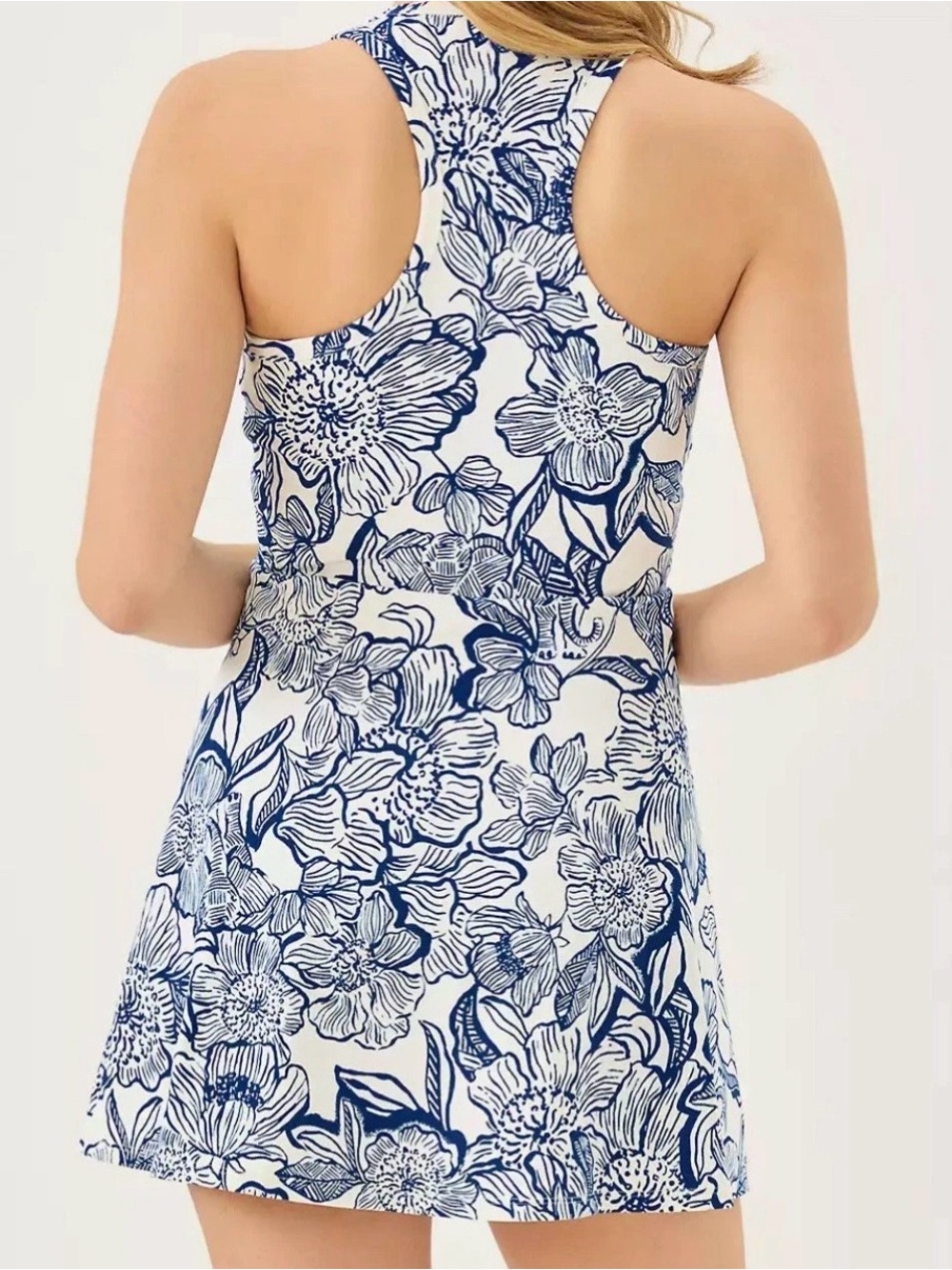 NWT Lilly Pulitzer XL LUXLETIC ACTIVE DRESS 👗 *Coconut” UPF 50+ ✨💲148